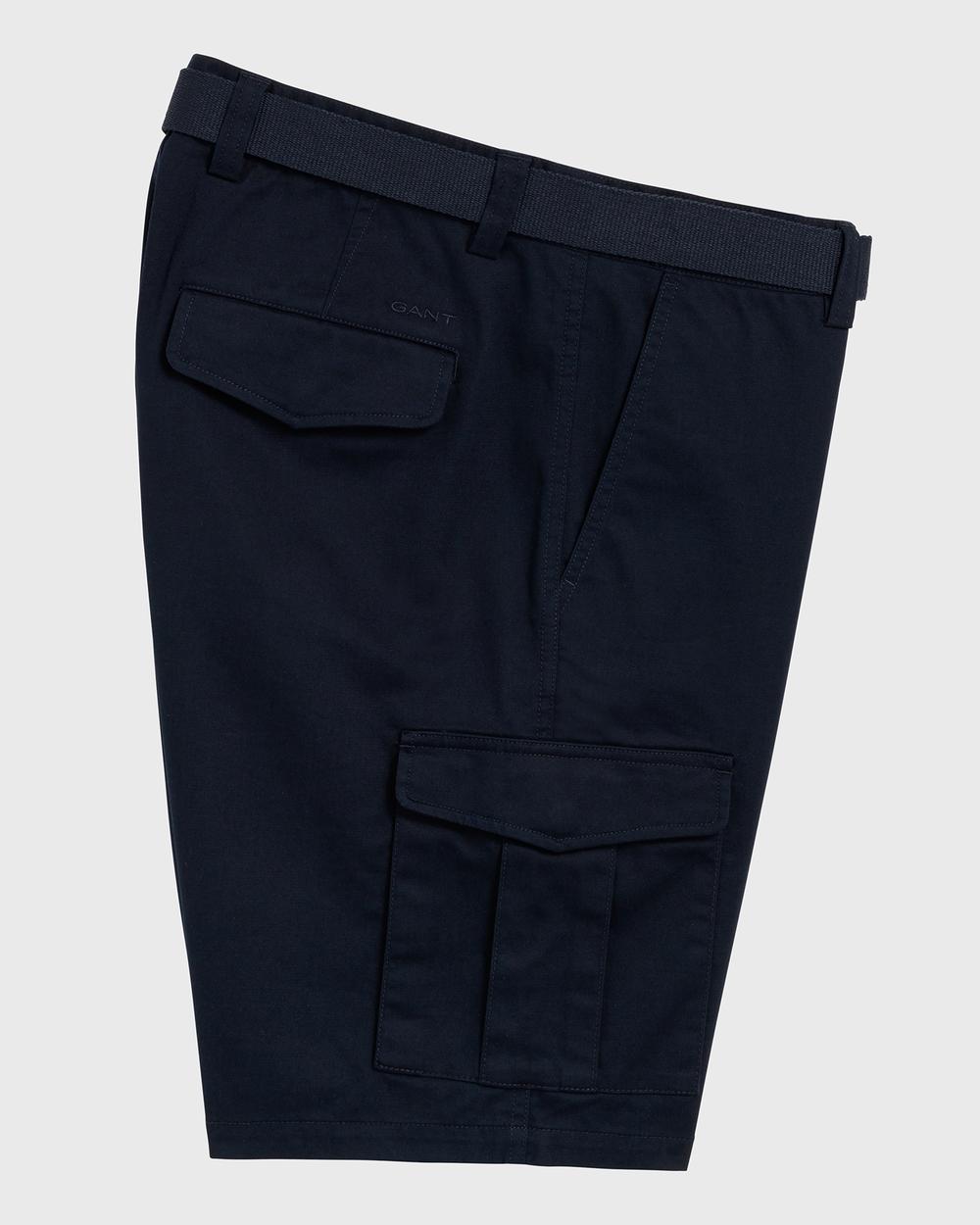 GANT Erkek Lacivert Relaxed Fit Tech Prep Kemerli Şort