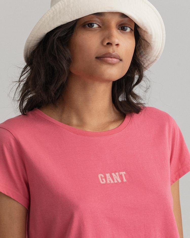 Gant Kadın Pembe Regular Fit Logolu T-shirt