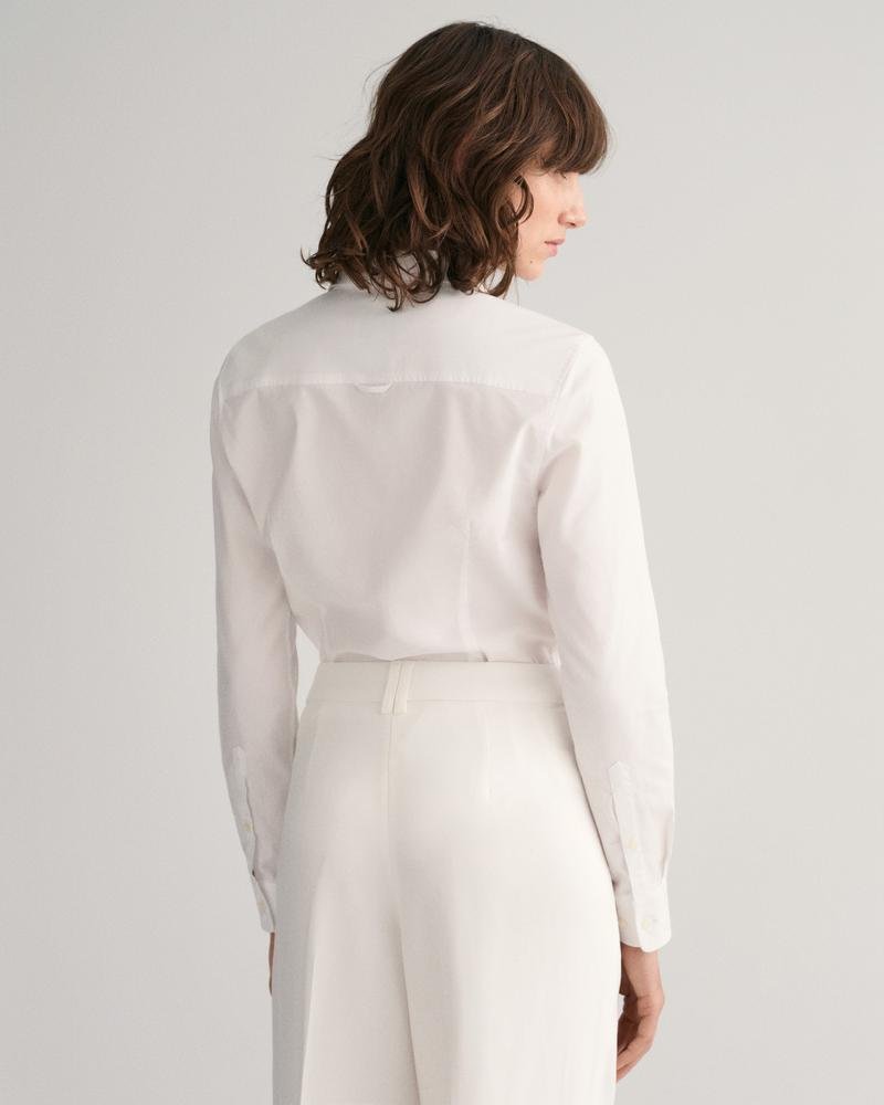 GANT Kadın Beyaz Slim Fit Klasik Yaka Logolu Oxford Gömlek